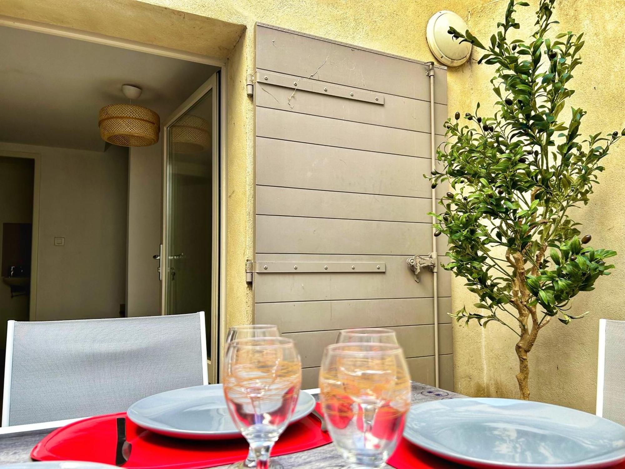 Terracotta Tranquility Apartment Arles Luaran gambar